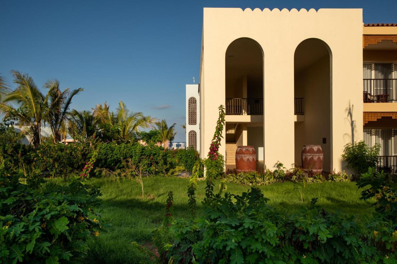 Hotel The Mora Zanzibar Matemwe  Zewnętrze zdjęcie The Zanzibar Serena Hotel